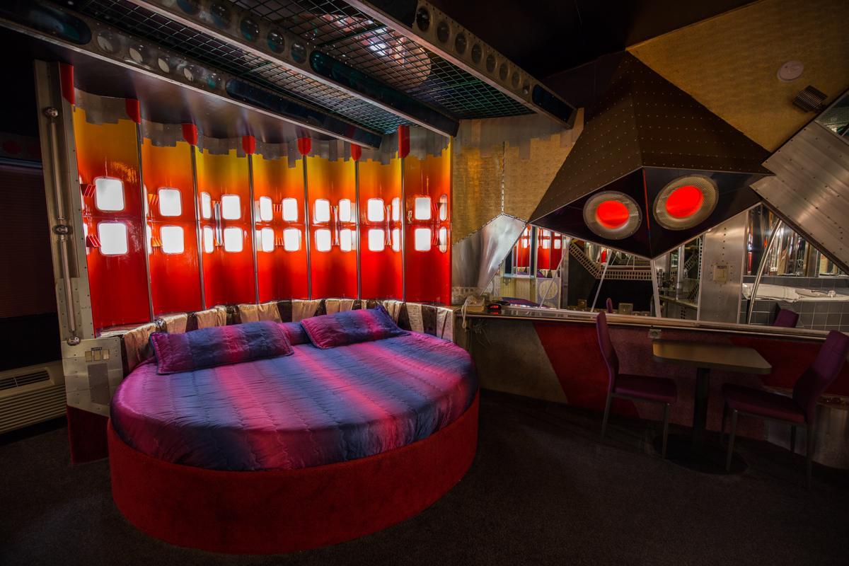 Feather Nest Inn (Adults Only) Черри-Хилл Экстерьер фото