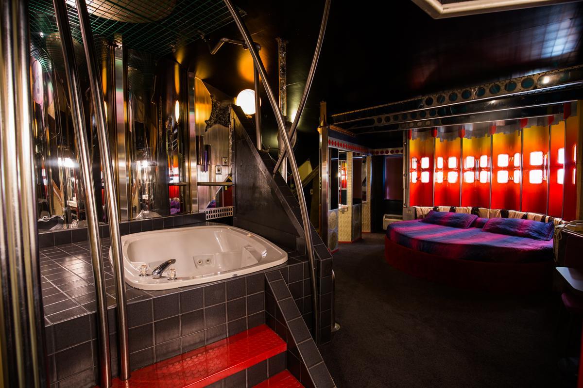 Feather Nest Inn (Adults Only) Черри-Хилл Экстерьер фото