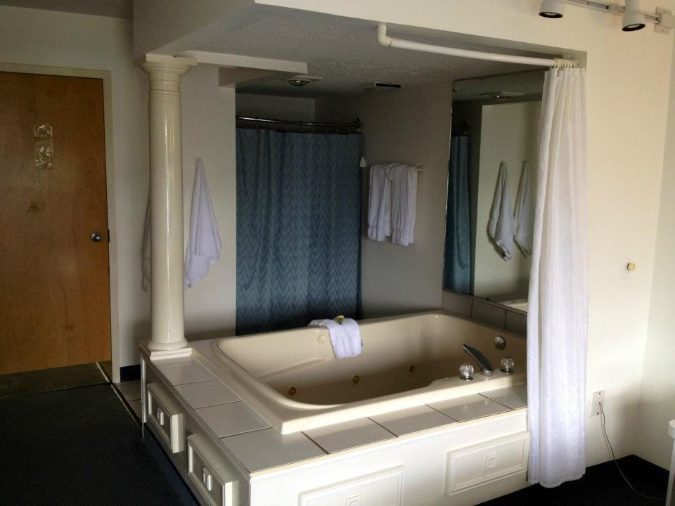Feather Nest Inn (Adults Only) Черри-Хилл Экстерьер фото
